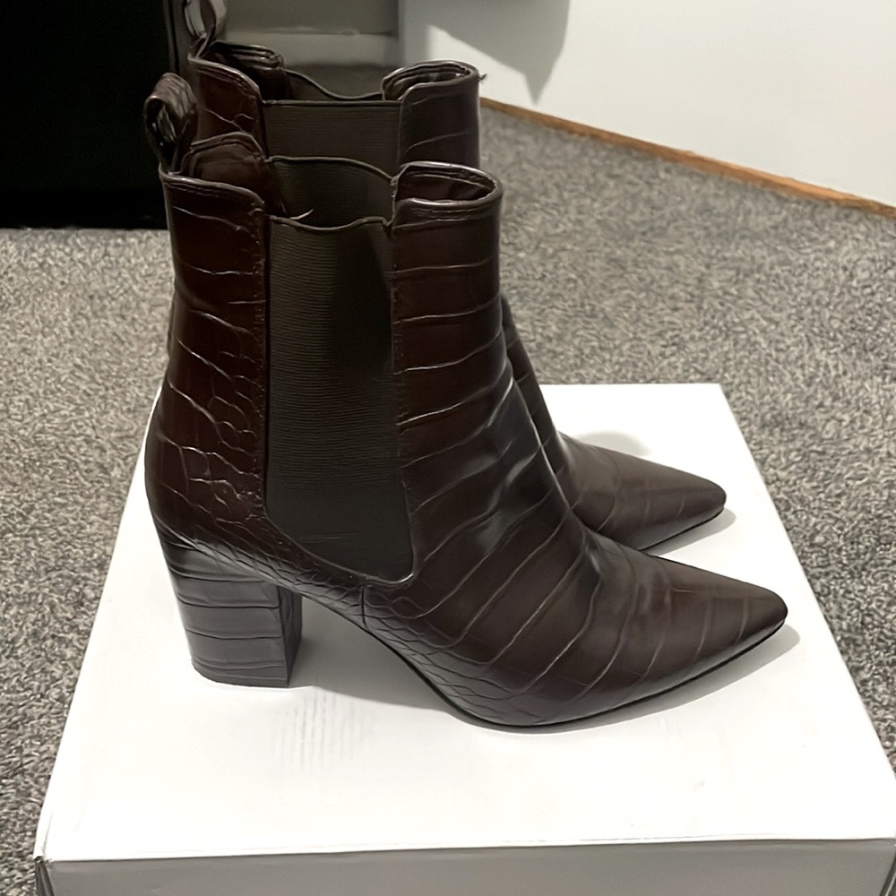 Brown snakeskin Steve Madden booties